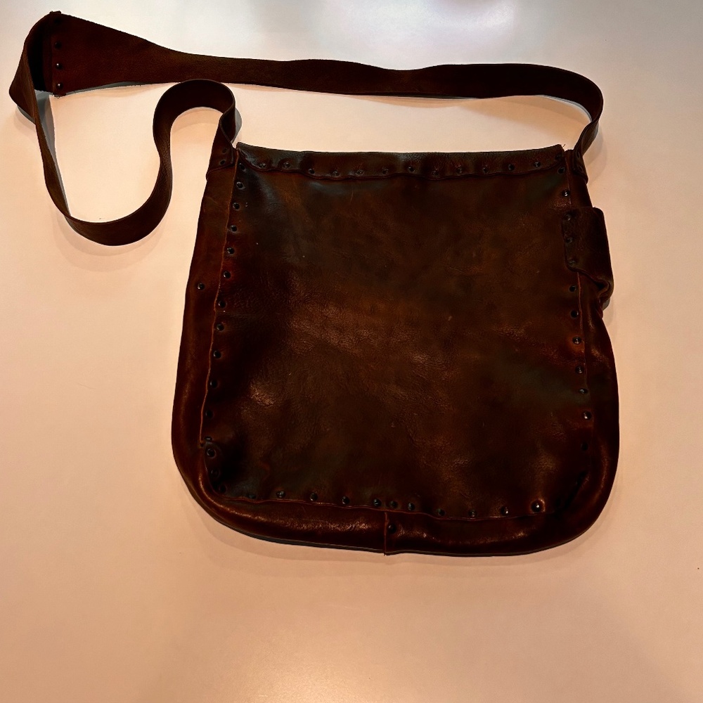 CYDWOQ large brown leather shoulder bag
